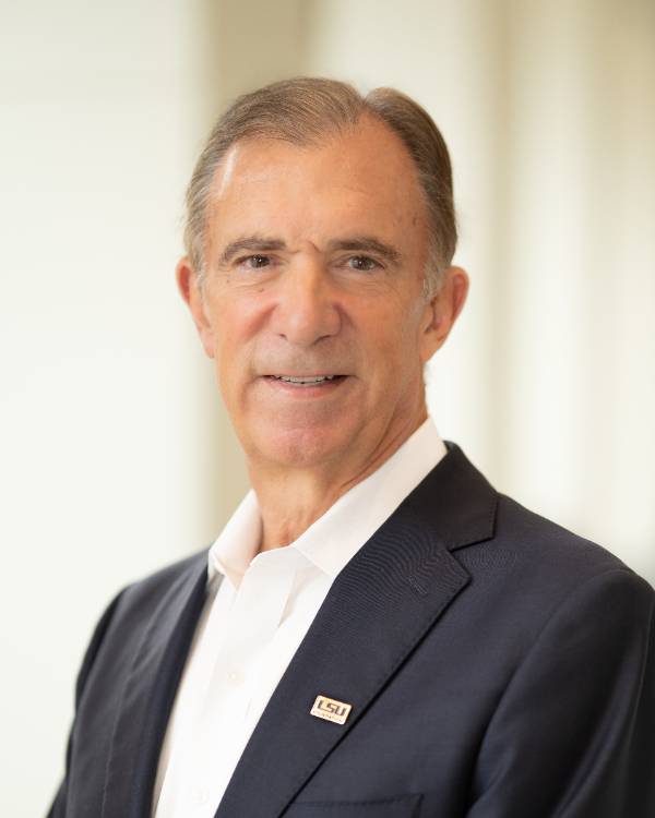 Headshot of Robert M. Stuart Jr., LSU Foundation National Board Member.