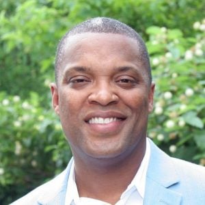 Headshot of Kenyattah Robinson, LSU Foundation National Board Member.